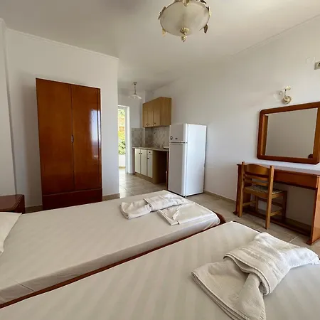 Angela Aparthotel
